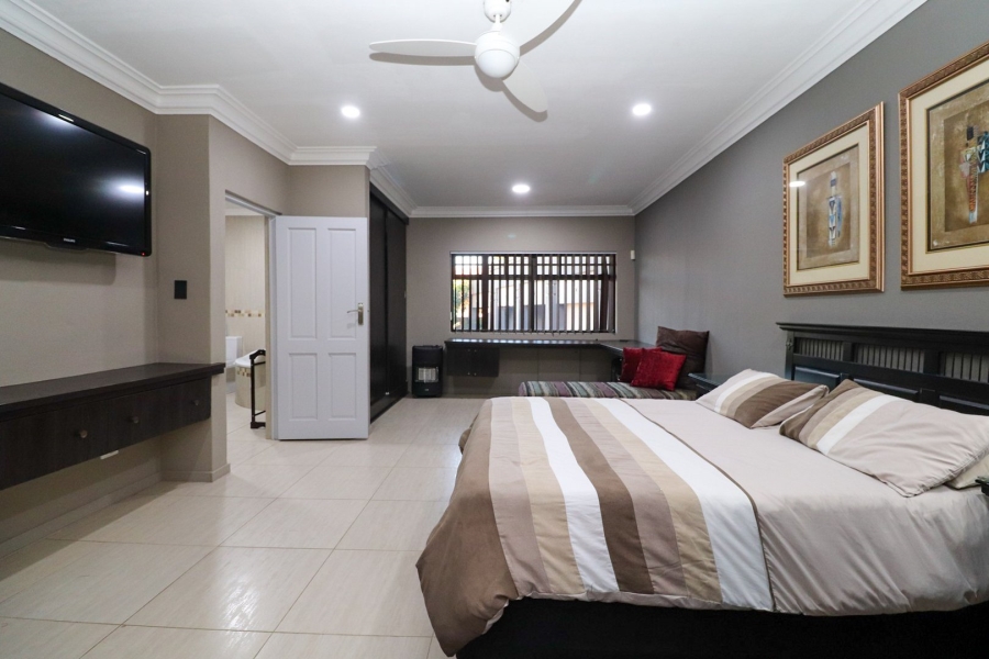 5 Bedroom Property for Sale in Irene Park North West